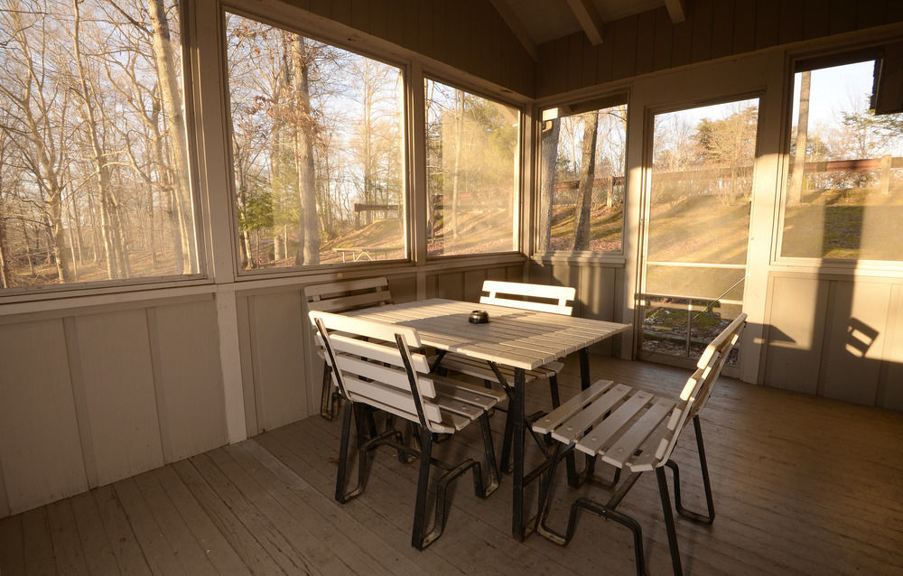 Lake Cumberland State Resort Park Jamestown Екстериор снимка